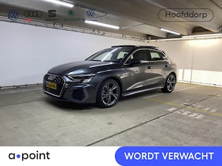 Audi A3 Sportback 35 TFSI S edition 150pk S-tronic | Navigatie | Panoramadak | Parkeersensoren (Park assist) | Achteruitrijcamera | Matrix LED koplampen | S-Line |