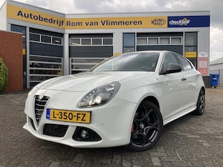 Alfa Romeo Giulietta 1.7 TBi Quadrifoglio Verde | Nieuwe distributieriem, waterpomp en toebehoren! |
