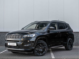 Jeep Compass 4xe 240 S | Adaptive Cruise | Leder | Carplay | Stoelverwarming | Stuurverwarming | Climate control | Electrische achterklep |