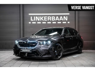 BMW 5-serie Touring V8 Hybrid | Direct leverbaar | Pano | B&W | M Drive | NL auto |