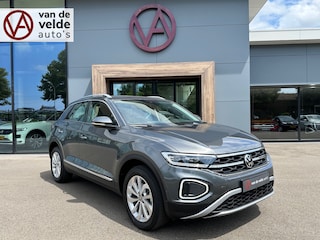 Volkswagen T-Roc 1.5 TSI 150pk DSG Style Carplay | Camera | Keyless | Elek. Achterklep | Rijklaar incl. garantie