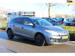 Renault Mégane Estate 1.5 dCi EXPRESSION-uitv/CLIMA AIRCO/CRUISE CONTROL/NAVIGATIE/ISOFIX/TREKHAAK/nieuwe APK + ONDERHOUDSBEURT