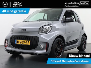 Smart Fortwo BRABUS Edition One 18 kWh | Panorama Dak | JBL Speaker systeem | Winterpakket | Navigatie | Smartphone Integratie | 16"Brabus velgen