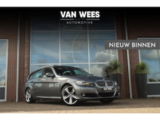 BMW 3-serie Touring 325i E91 High Executive Facelift | Automaat | Youngtimer | Leer | Navi | 18 inch | Xenon | Dakraam | Cruise control | Climate control | 6 cilinder | 218 pk | ➡️
