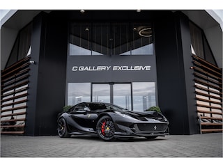 Ferrari 812 6.5 V12 HELE - Passenger Display | Lift l Black on Black