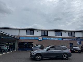 BMW 3-serie Touring 320e Aut | High Executive | Leer | Navi | Virtual