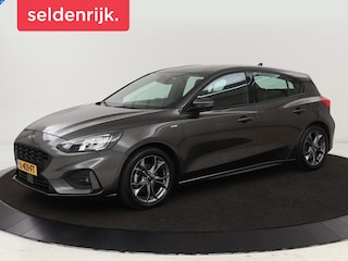 Ford Focus 1.0 EcoBoost ST Line | Stoel & stuurverwarming | Carplay | Navigatie | Climate control | Parkeerhulp | Cruise control | Bluetooth