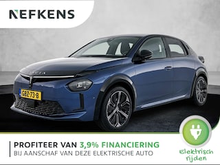 Lancia Ypsilon EV Edizione Cassina Limitata 51 kWh 156 pk | Navigatie | Achteruitrijcamera | Parkeersensoren Voor en Achter | Velours Bekleding | Voorstoelen Verwarmd | LED Koplampen | Dodehoek Detectie | 17" Lichtmetalen Velgen | Apple Carplay/Android Auto |