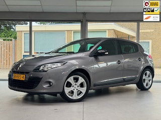 Renault Mégane 1.6 Parisienne Trekhaak|Navigatie|Lichtmetaal|