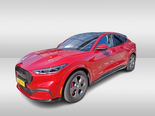 Ford Mustang Mach-E Extended First Edition AWD 98 kWh / Glascoating / Panoramadak / Camera / Leder / 19'' / B&O / Keyless / DAB / Dodehoek / ACC / Navigatie / Sfeerverlichting / Stoelverwarming
