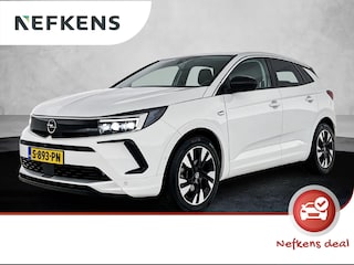 Opel Grandland SUV Elegance 130 pk Automaat | Navigatie | Rondomzicht Camera | Alcantara Bekleding | Verwarmde Comfortstoelen | Elektrische Achterklep met Sensor | Trekhaak | LED Koplampen | Dodehoek Detectie | Adaptieve Cruise Control | 18" Lichtmetalen Velgen | Apple Carplay/Android Auto |