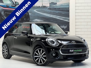 Mini Mini 1.5 Chili Turbo 102 PK Automaat / Airco / Apple Carplay / Panoramadak / Camera / Leder Sport Int / LED / Park Sensors / 1e Eigenaar!