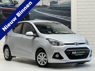 Hyundai i10 1.0i i-Motion Comfort / Airco-ECC / Hoogte Stoel / Alarm / Cruise Control / Trekhaak / Keurig!