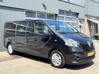 Renault Trafic 1.6 dCi T29 L2H1 DC 126pk Airco Cruise controle Trekhaak 2000kg Telefoonvoorbereiding Parkeerhulp achter Verlengde wielbasis 5-Persoons Euro 6 Bpm vrij voor particulier gebruik