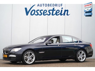 BMW 740d xDrive / M-Pakket / 132dkm NAP / Sportstoelen / Softclose / Leder / NL-Auto / Navigatie