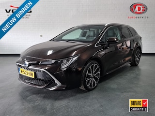 Toyota Corolla Touring Sports 2.0 Hybrid Executive / Pano / JBL