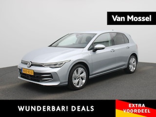Volkswagen Golf 1.5 eHybrid Life Edition | Navigatie | Draadloze Apple Carplay | Adaptieve cruise control | Lane assist | Stoelverwarming | Stuurwielverwarming | Climate control | Achteruitrij camera | Parkeersensoren |