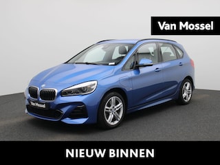 BMW 2-serie Tourer 225xe iPerformance Business Editon Plus | Head Up Display | Achteruitrij Camera | M Pakket | Sportstuur |