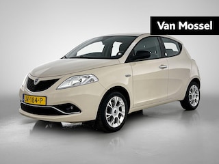 Lancia Ypsilon 0.9 TwinAir Opening Edition | AUTOMAAT | AIRCO | PDC |