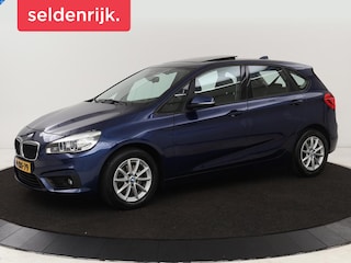 BMW 2-serie Tourer 218d | Panoramadak | Sportstoelen | Trekhaak | Full LED | Climate control | Parkeerhulp | Cruise control | Bluetooth