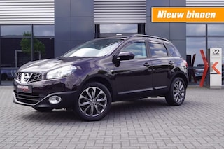 Nissan Qashqai 1.6 360 / Panoramadak / Navi / 360 Gr Camera / Trekhaak afnb./ 18 Inch LM