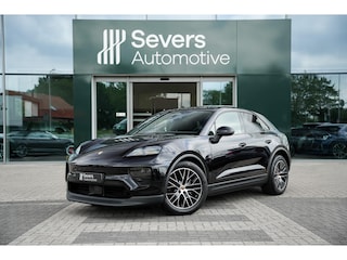 Porsche Macan 100 kWh | Luchtvering | Panoramadak | Sport Chrono Pakket | BOSE Surround Sound System | Adaptieve cruise control | Trekhaak elektrisch |