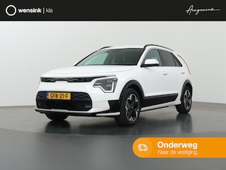 Kia Niro EV Edition Advanced 64.8 kWh | Navigatie | Parkeercamera | Lederen Bekleding | Stoel/Stuurwielverwarming | Elektrisch Verstelbare Bestuurdersstoel | Keyless Go |