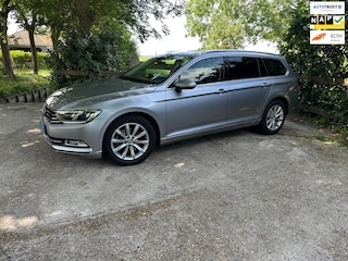 Volkswagen Passat Variant 2.0 TDI Elegance Business R