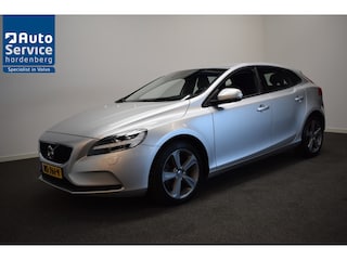 Volvo V40 2.0 T3 153pk Nordic+ Trekhaak 1500kg/ Navi/ Cruise/ 17"LMV/ PDC