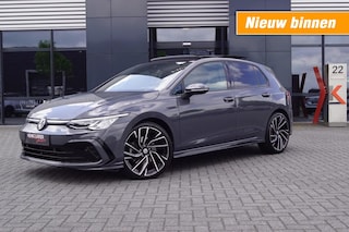 Volkswagen Golf 1.5 TSI DSG R-Line 150pk/ Panodak /Trekhaak/ Camera / 19 Inch/DCC/ACC