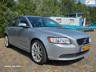 Volvo S40 2.0D Momentum Airco cruis control cv op afs elektrische ramen