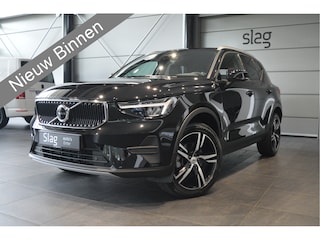 Volvo XC40 2.0 B3 Core navi keyless camera led pdc 19 inch 164 pk !!