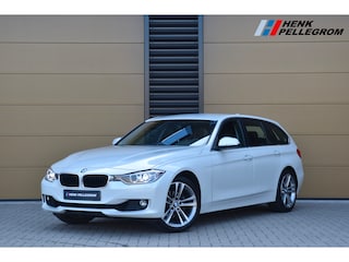 BMW 3-serie Touring 320i xDrive High Executive * HIFI * Xenon * Leder * Stoelverwarming * Navigatie Professional *
