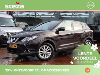 Nissan Qashqai 1.2 Connect Edition | Panoramadak | Parkeercamera | Trekhaak |