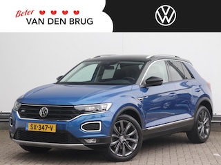 Volkswagen T-Roc 1.5 TSI Sport 150pk DSG | Achteruitrijcamera | Elektrische klep | Stoelverwarming | Virtual cockpit |