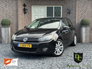 Volkswagen Golf 1.6 TDI Highline BM *Clima Navi PDC Trekhaak