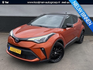 Toyota C-HR 2.0 Hybrid Launch Edition Dodehoek detectie, JBL Premium audio, achteruitrij camera, adaptieve cruise control, Apple CarPlay/Android Auto, navigatie, elektr. bedienbare stoel, Nieuw geleverd en dealeronderhouden