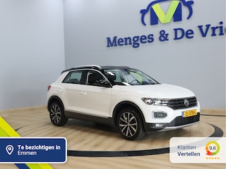 Volkswagen T-Roc 1.0 TSI Style Business Airco ECC | Apple Carplay | Trekhaak | Navigatie | Virtual | LED | Isofix | NAP