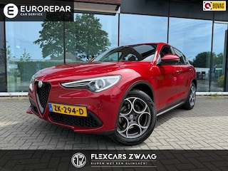 Alfa Romeo Stelvio 2.0 T AWD Super - Automaat - Leder - Navi - Parkeerhulp
