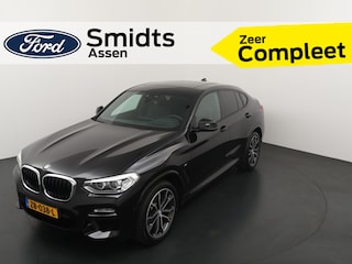 BMW X4 xDrive20i High Executive | M Pakket | Trekhaak elektrisch uitklapbaar | Navigatie | Elektrisch glazen panorama-dak |