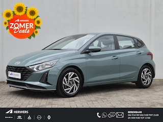 Hyundai i20 1.2 MPI Comfort Handgeschakeld / Navigatie via Apple Carplay of Android Auto / Airco / Cruise control / Achteruitrijcamera / Parkeersensoren achter / Lichtmetalen wielen 16“ /