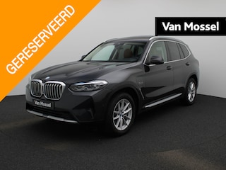 BMW X3 xDrive30e | AUT. | Navi | Panorama Dak | Camera | Stoelverwarming | Elektrische Klep | Leder | Apple & Android Carplay |