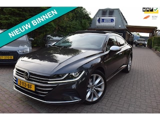 Volkswagen Arteon 1.4 TSI eHybrid R-Line Business+ AUTOM/PANO-DAK/ADAP CRUISE/CAMERA/NAVI/DEC 2021/AIRCO-ECC/XENON//PDC V+A/TREKH