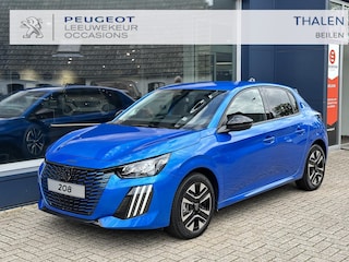 Peugeot 208 1.2 Turbo 100 PK Allure | € 6200 DEMO Voordeel | Nieuwste Model 208 | Bouwjaar 2025 | Navigatie via Telefoon | Stoelverwarming | LED Verlichting | Lichtmetalen Velgen 16" | Half Lederen Bekleding | Groot Multimedia Scherm | Climate Control | Cruise Control |
