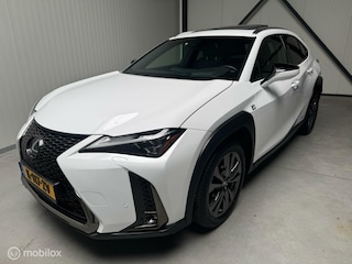 Lexus UX 250h F Sport Line