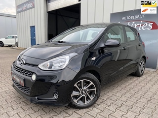 Hyundai i10 1.2i 87PK / Airco / Stuur-Stoelverw. / Cruise controle / LMV / LED