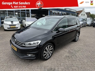 Volkswagen Touran 1.4 TSI Highline I Automaat I Led I Camera I Trekhaak I Panorama I Ergo Stoelen I