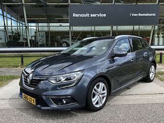 Renault Mégane Estate 1.5 Blue dCi Business / Automaat / Cruise / Parkeersensoren V+A / Applecarplay - Androidauto /