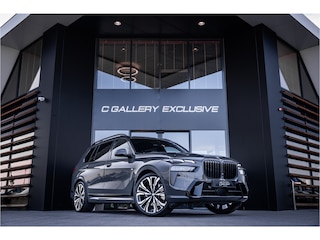BMW X7 xDrive40i M Sport 7p | Panorama | Sky Lounge | H&K | Dravitgrau