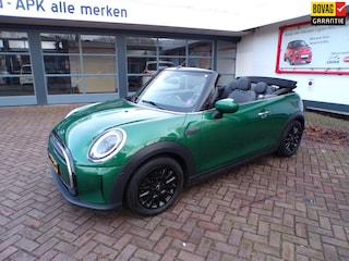 Mini Mini Cabrio 1.5 Business Edition Navi./Apple Car Play Android/A.R Camera/Parkeersensoren V+A/Sportstoelen/Climate Contr/16"LMV